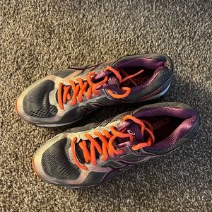 ASICS Gel Surveyor running shoes